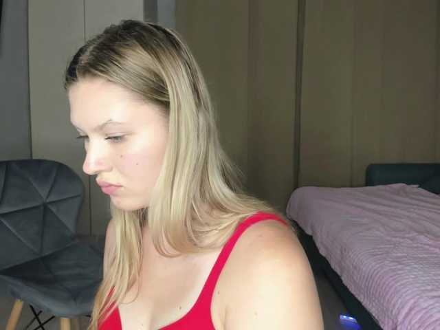 SkyeDavis live cam on BongaCams
