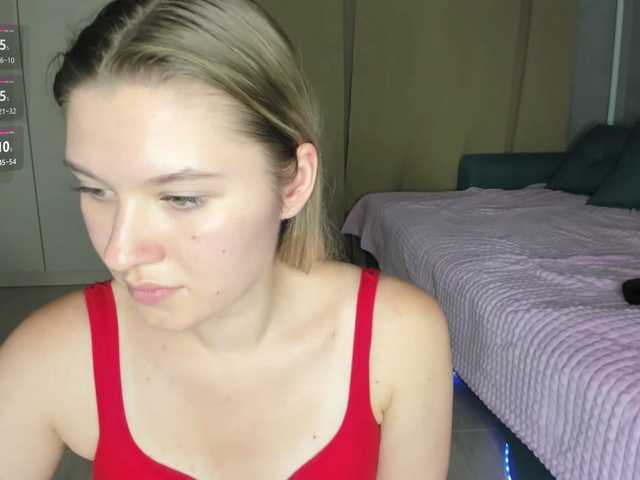 SkyeDavis live cam on BongaCams