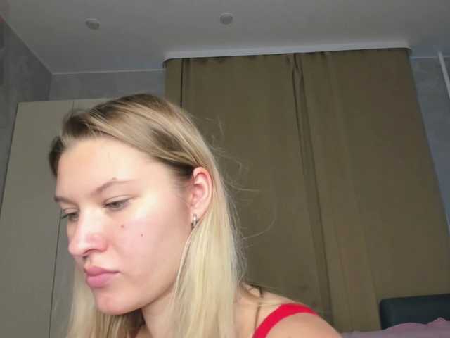 SkyeDavis live cam on BongaCams
