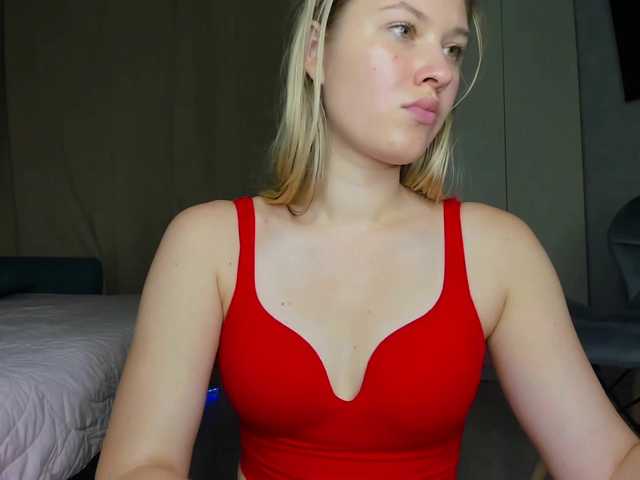 SkyeDavis live cam on BongaCams