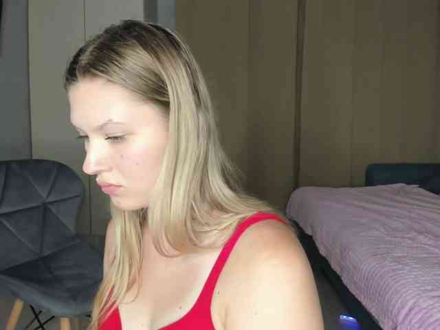 SkyeDavis webcam