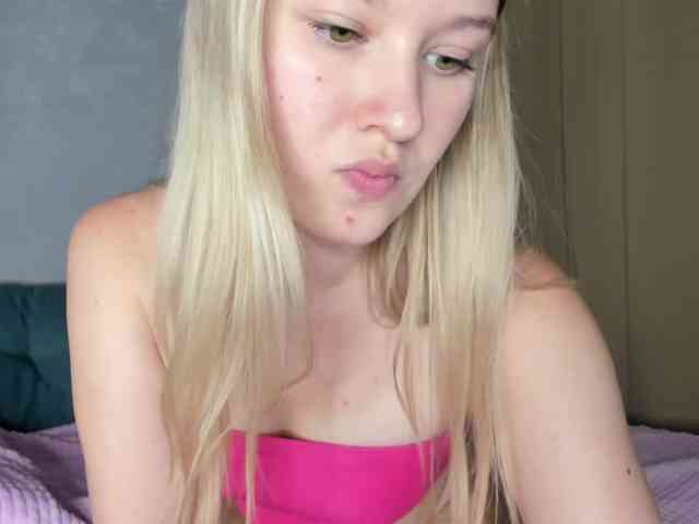 SkyeDavis webcam