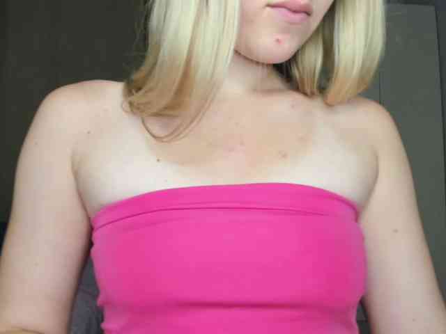 SkyeDavis webcam