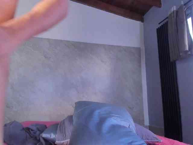 Emer-santos Sex Cam Show