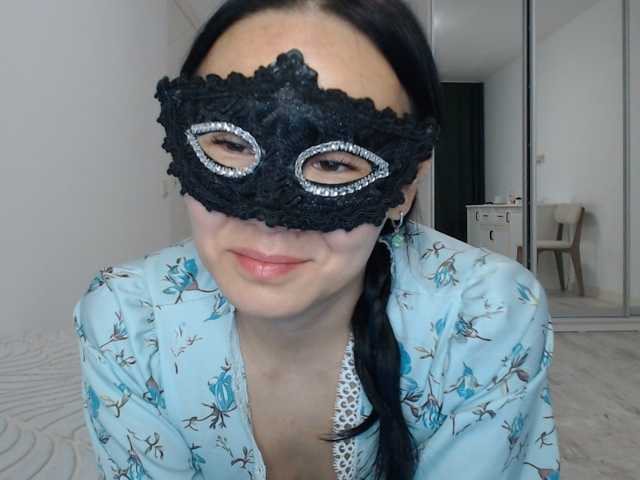 Just---me, live now on BongaCams