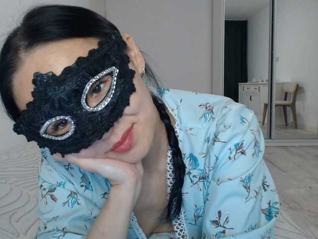 Just---me, live now on BongaCams