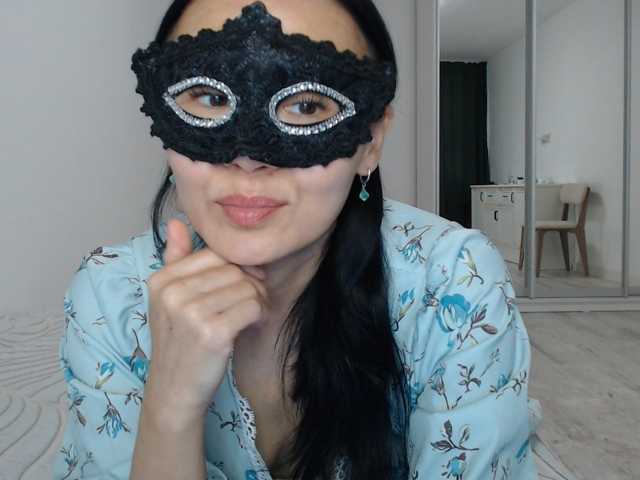 Just---me, live now on BongaCams