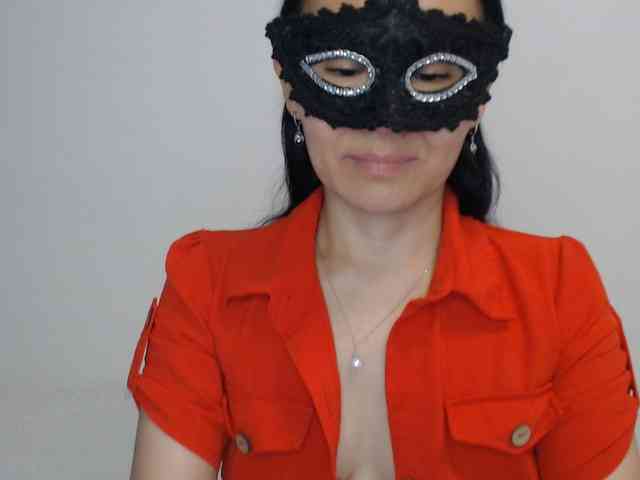 Liya_'s cam show statistics and live stream