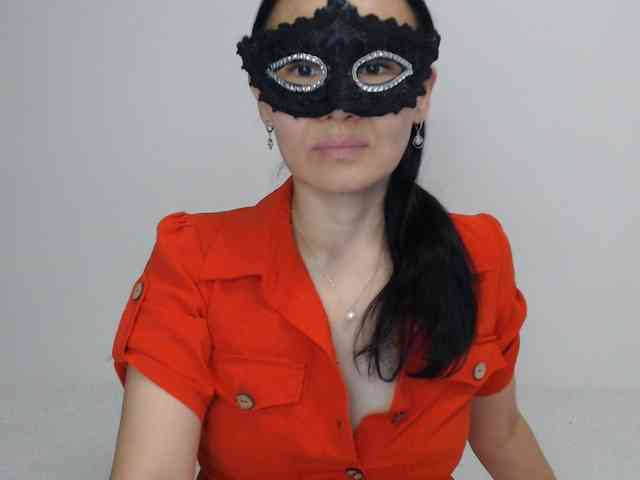 Liya_'s cam show statistics and live stream