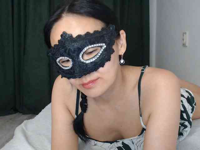 Liya_ webcam