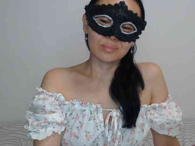 Liya_'s cam show statistics and live stream