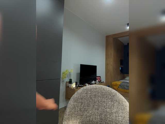 le modèle MilleMiMiMi est en webcam porno dans un show sur le site bongacams, il possède les tags suivants: White/Caucasian,Brunette,Trimmed