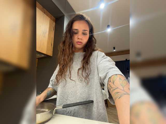 MilleMiMiMi live webcam show