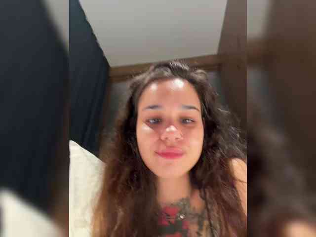 MilleMiMiMi webcam