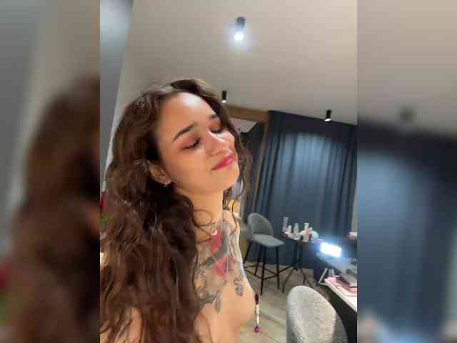 nude live webcam ChaosControl