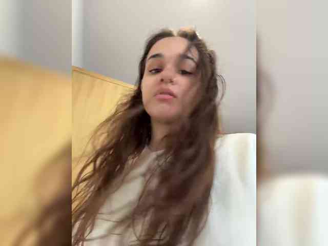 MilleMiMiMi webcam