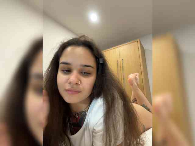 MilleMiMiMi webcam