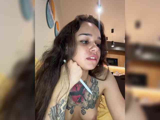 MilleMiMiMi webcam