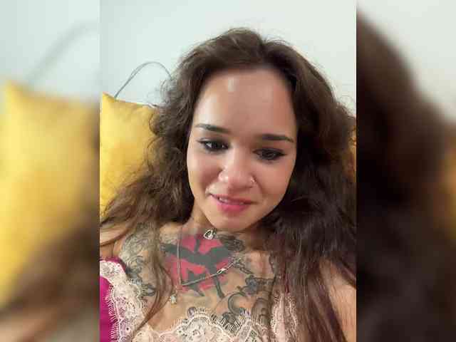 MilleMiMiMi webcam