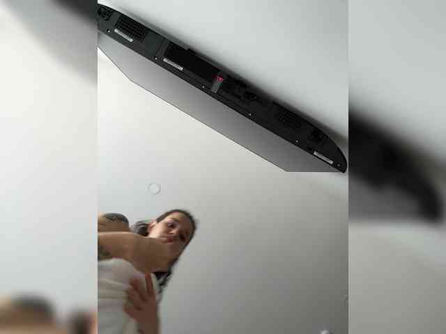 MilleMiMiMi webcam