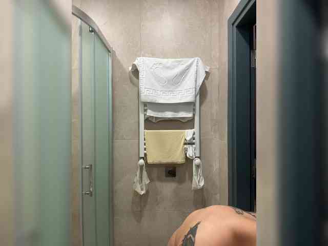 ChaosControl Sex Cam Show