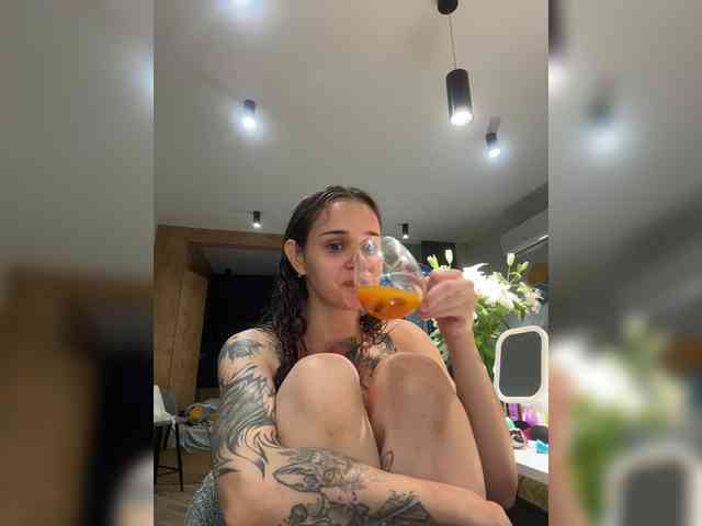 MilleMiMiMi webcam