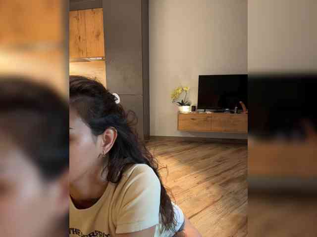 MilleMiMiMi webcam