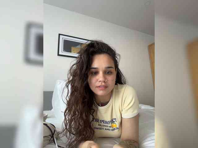 MilleMiMiMi webcam