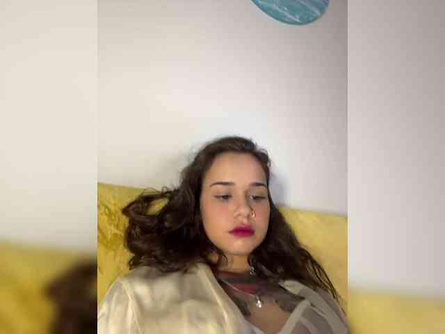 MilleMiMiMi webcam