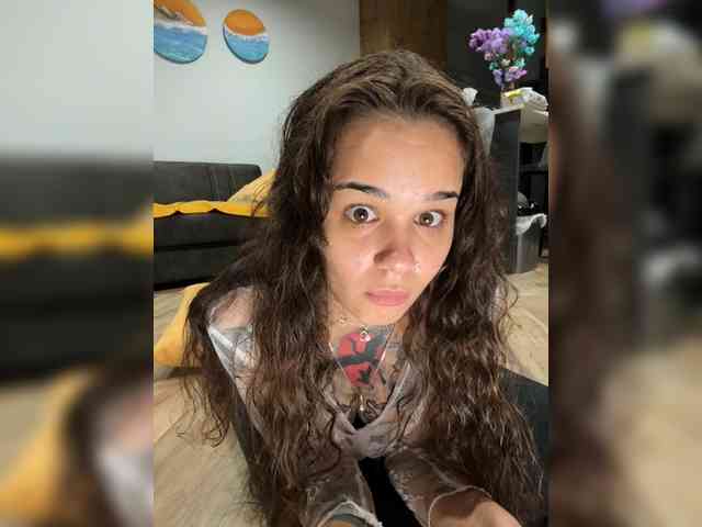 MilleMiMiMi webcam