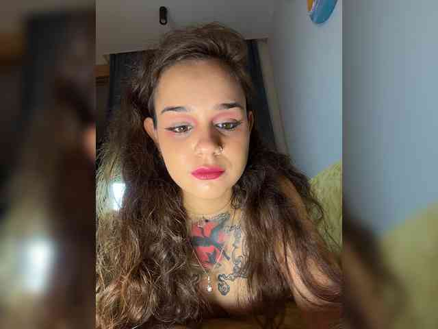 MilleMiMiMi webcam