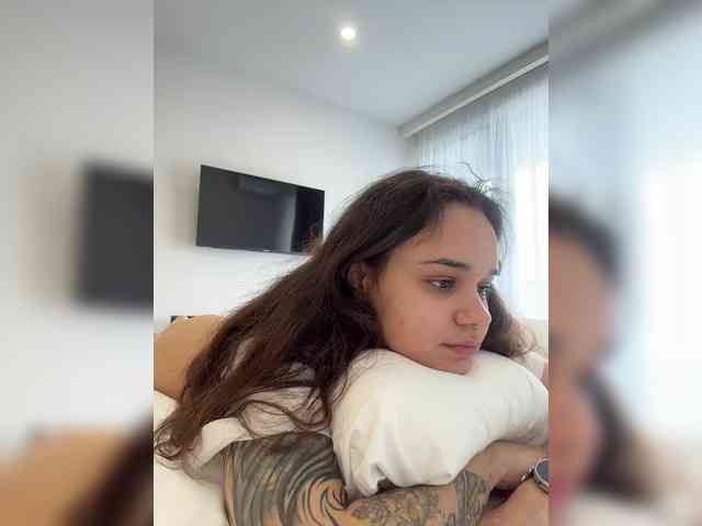 MilleMiMiMi webcam