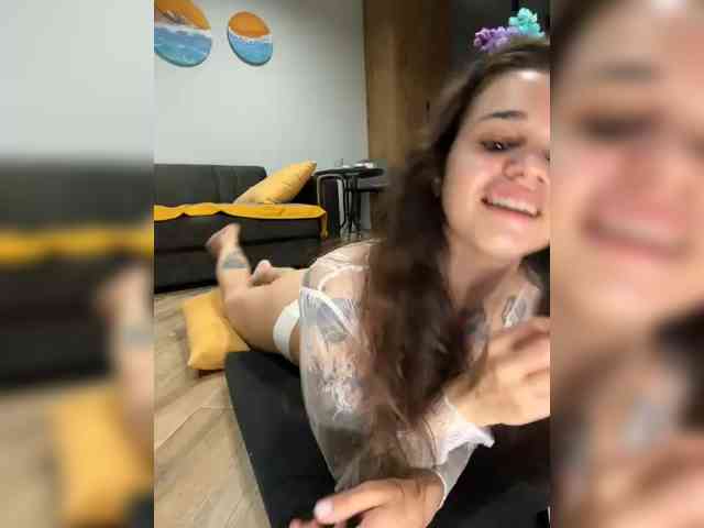 MilleMiMiMi webcam