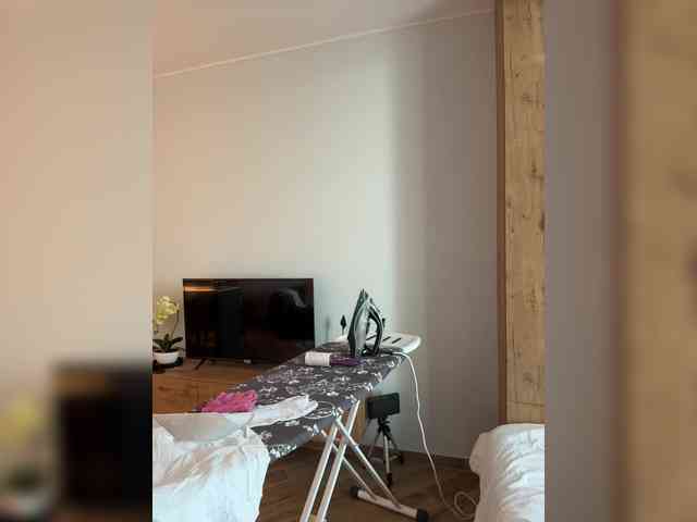 MilleMiMiMi webcam