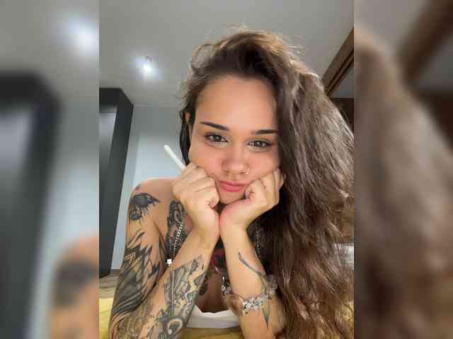 MilleMiMiMi webcam