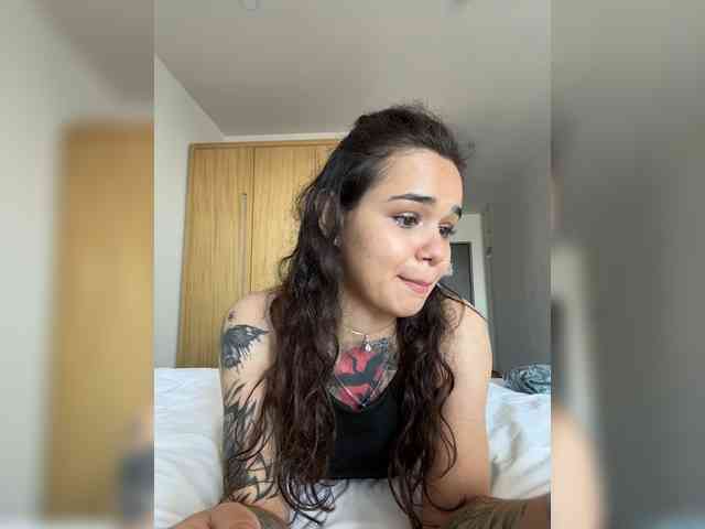 MilleMiMiMi webcam