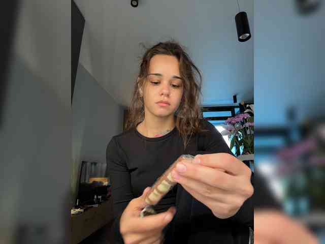 MilleMiMiMi webcam