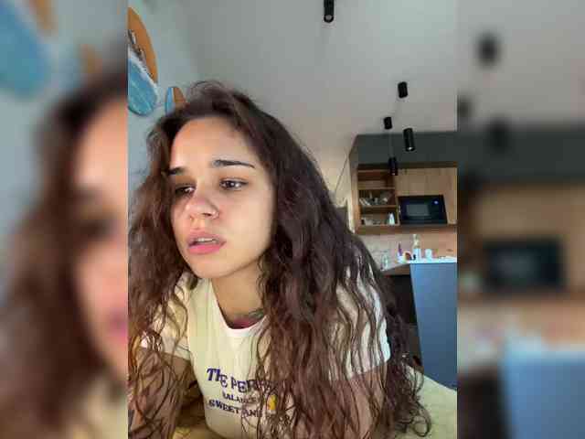 MilleMiMiMi webcam