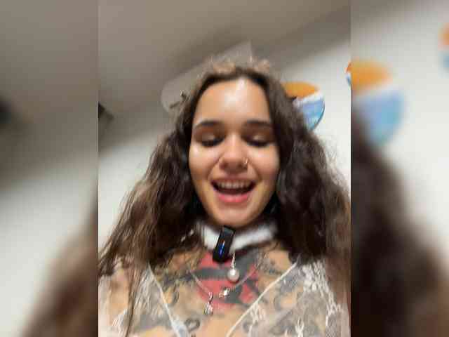 MilleMiMiMi webcam