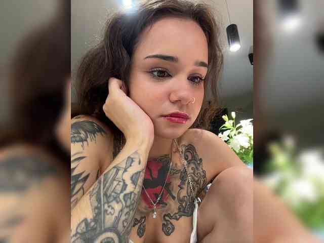 MilleMiMiMi webcam