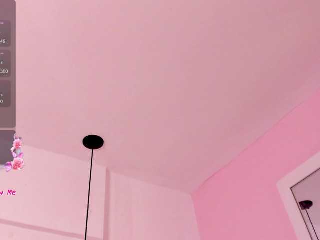 Briana-Goldd live cam on BongaCams