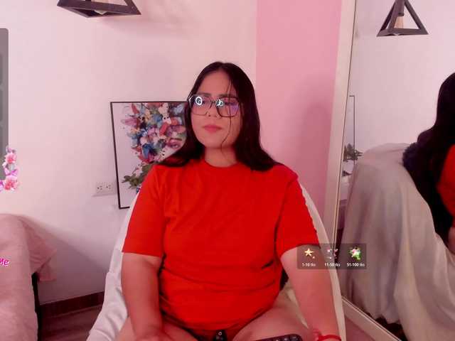 Briana-Goldd live cam on BongaCams