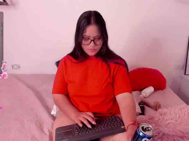 Briana-Goldd