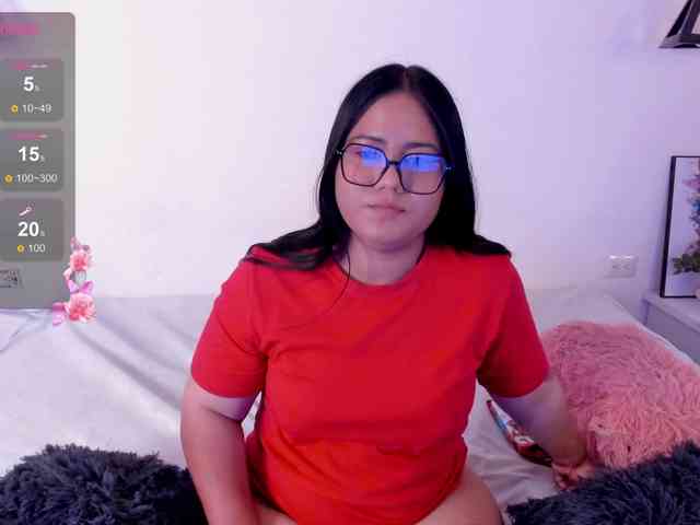 Briana-Goldd webcam