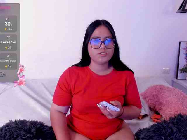 Briana-Goldd webcam