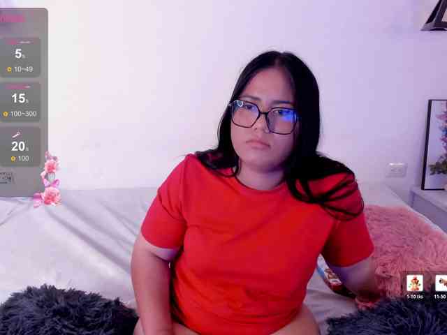 Briana-Goldd webcam