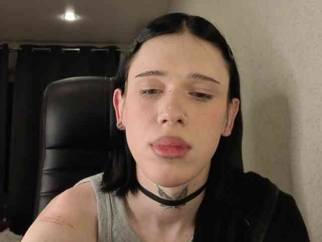 polimun Live Webcam on BongaCams