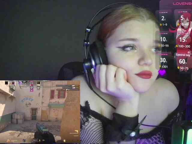 purple-hornet0 webcam