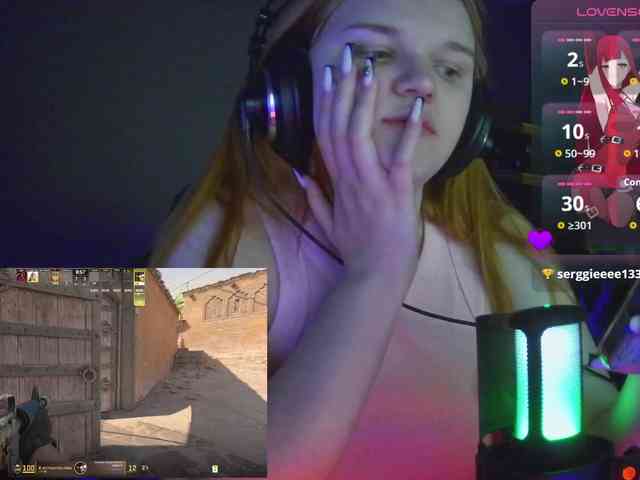 purple-hornet0 webcam