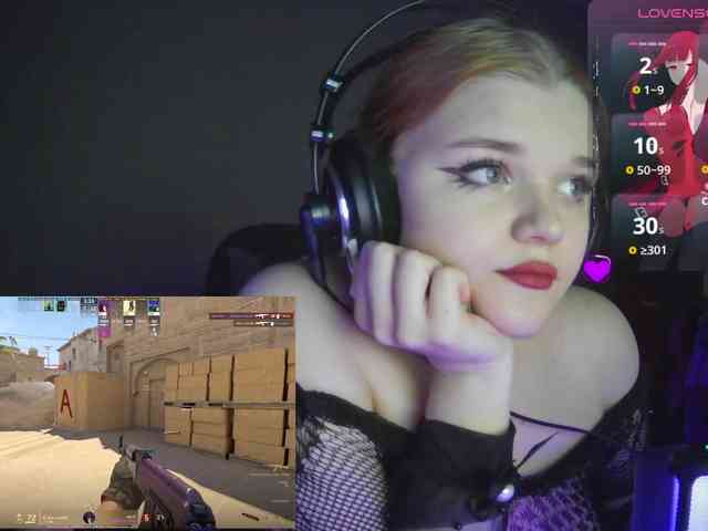 purple-hornet0 webcam